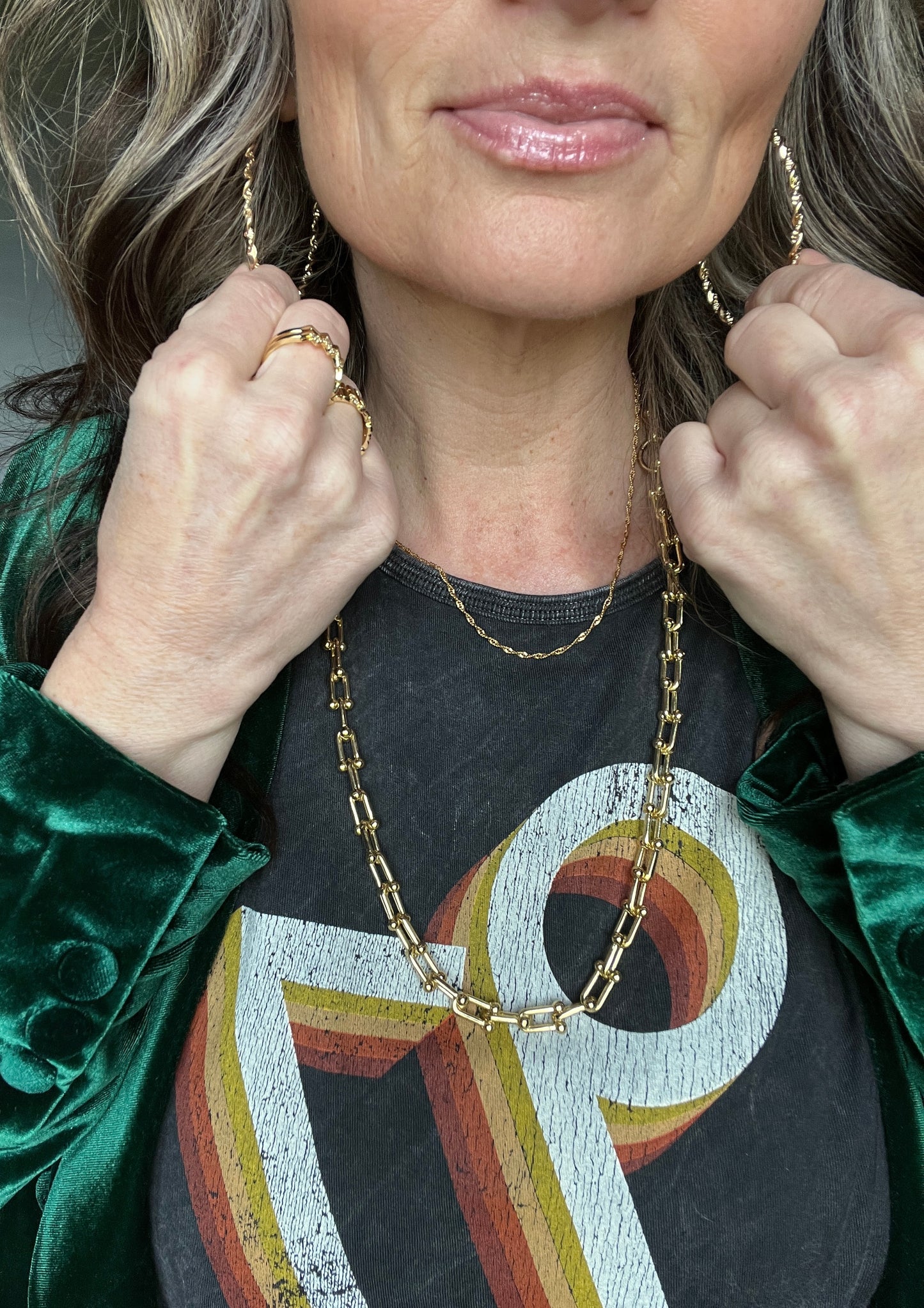 GOLD ROPE HOOPS