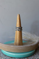 22414 SILVER INTRA LAY DOT RING