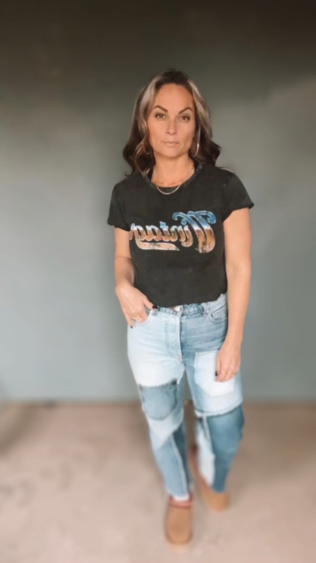 102350 VINTAGE MOM CROP TEE