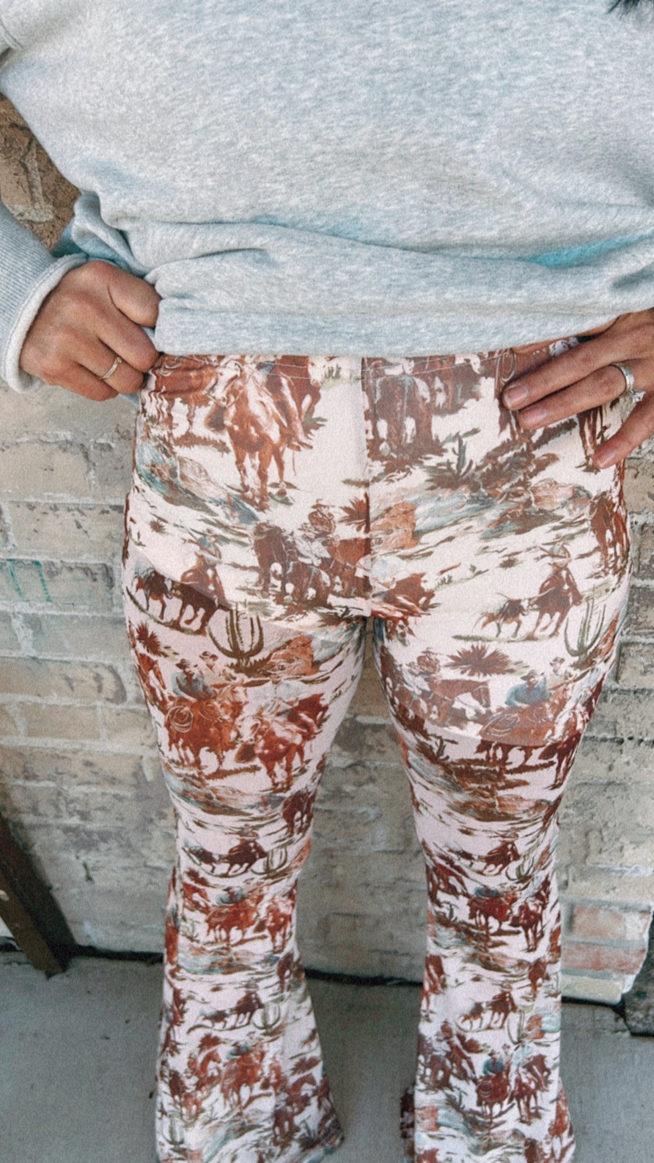 9001 AUG MESH BELL PANTS