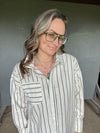 122344 WHITE PINSTRIPED BUTTON UP TOP