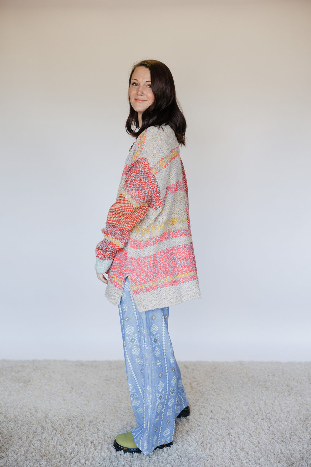 10038 Oversized Color Block Cardigan