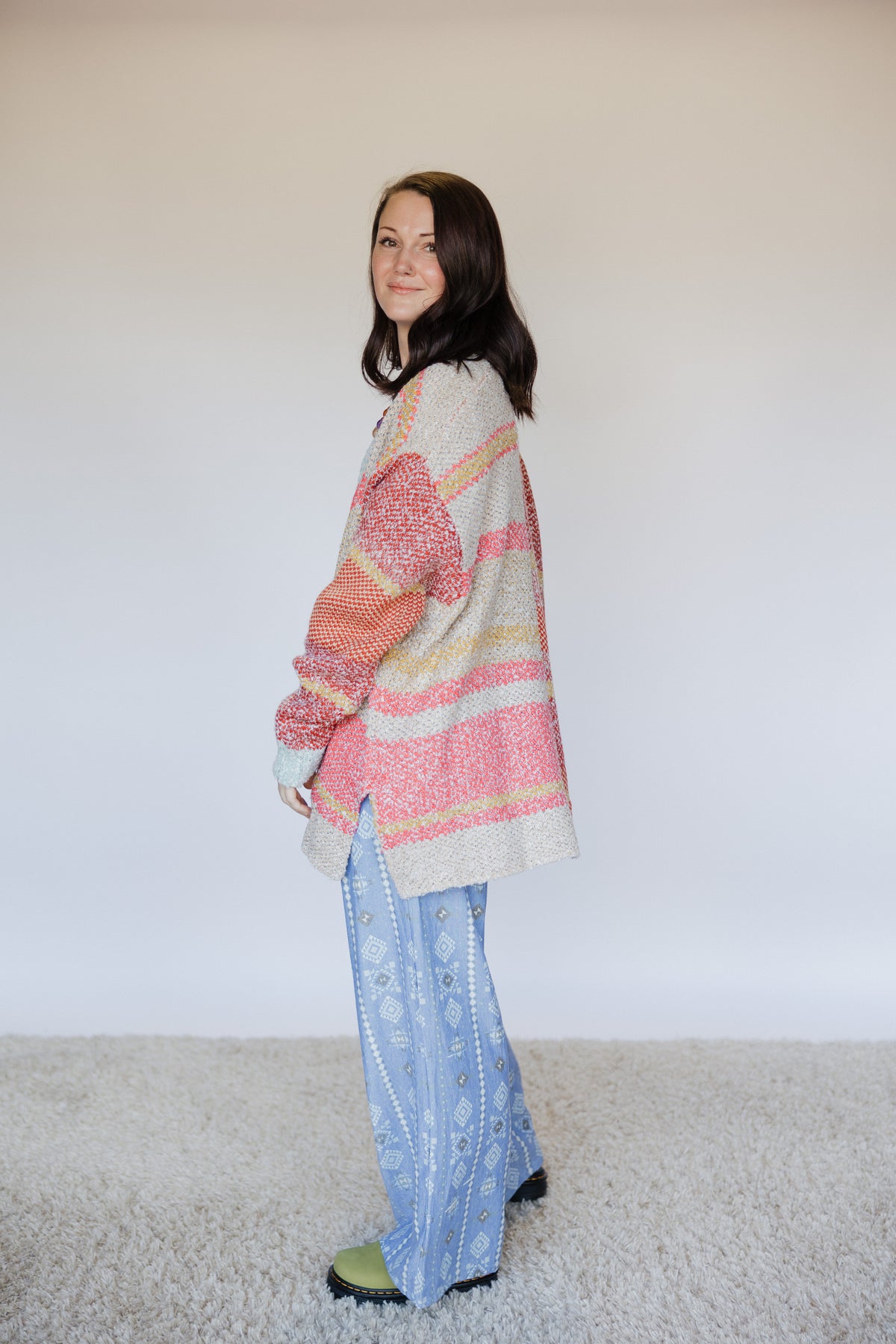 10038 Oversized Color Block Cardigan