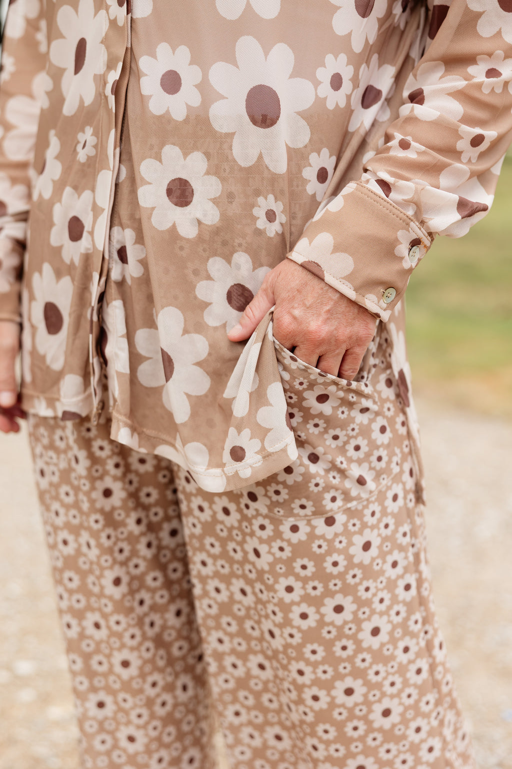 Brown Flower Mesh Set