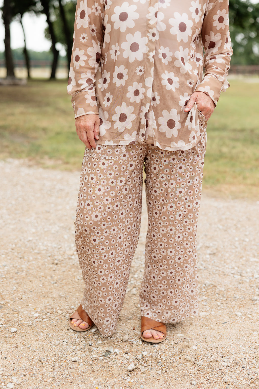 Brown Flower Mesh Set
