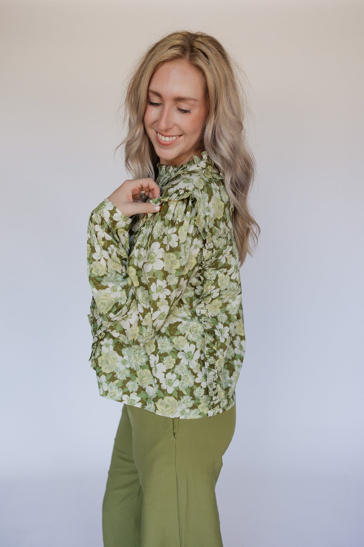 GREEN FLORAL HIGH NECK BLOUSE