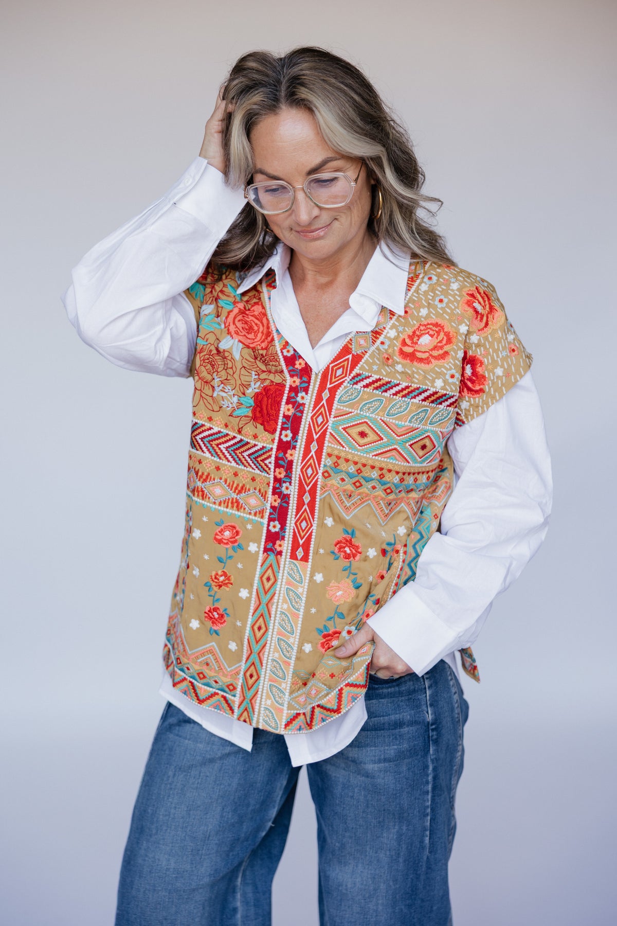 WHITE RELAXED FIT BUTTON FRONT SHIRT