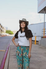 TH4215 WHITE BLACK HOWDY PULLOVER SWEATER