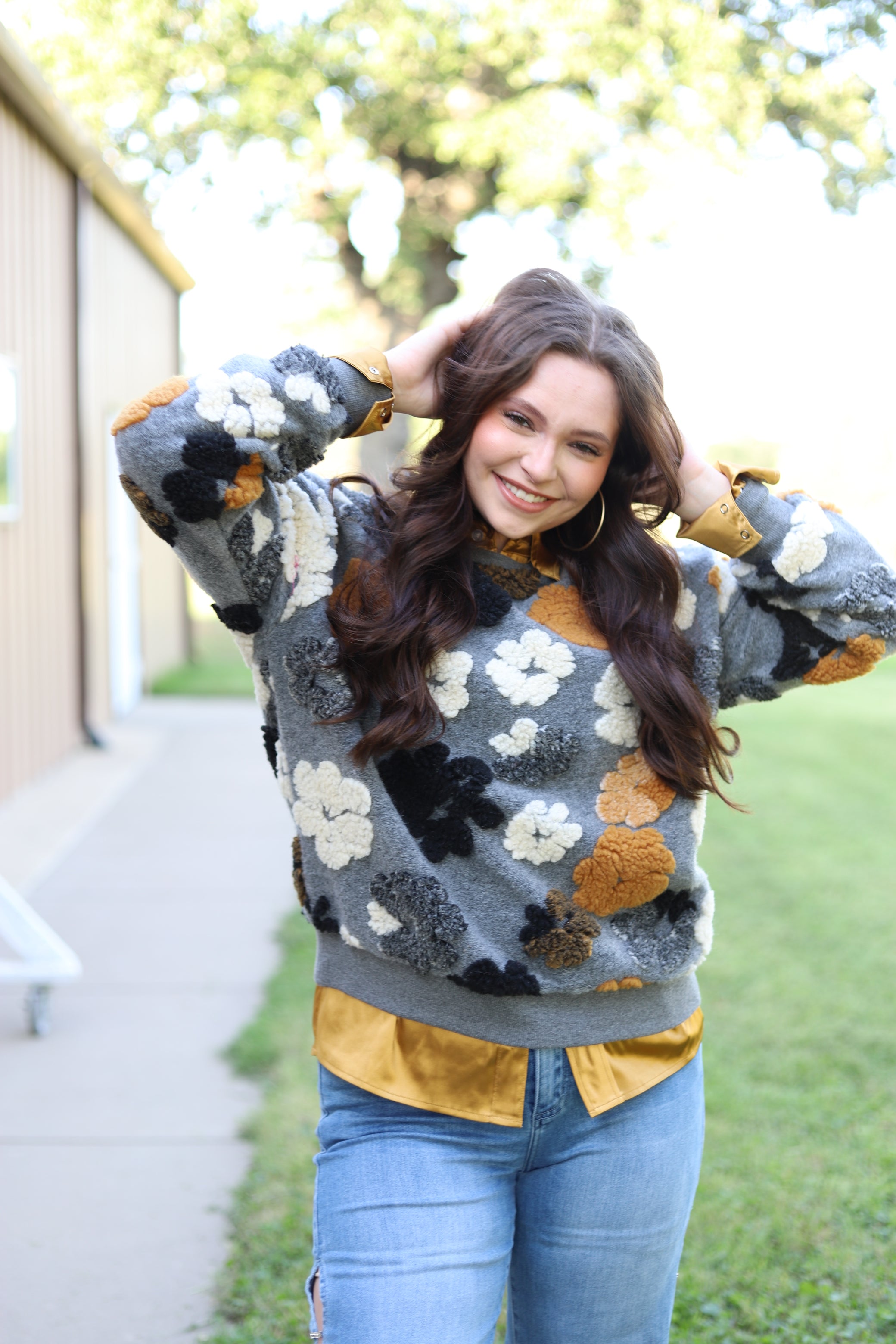 GREY PUFF FLOWER PULLOVER