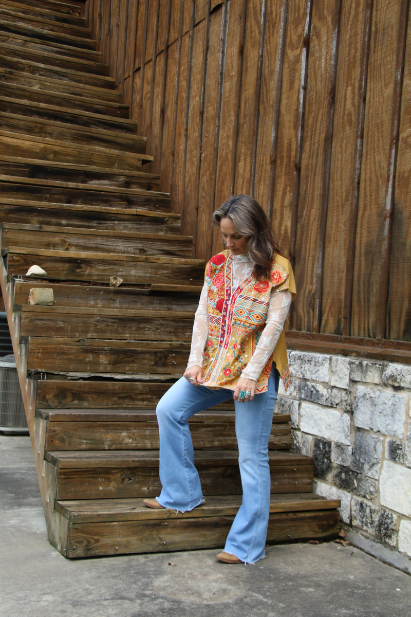 8231 MUSTARD EMBROIDERY TOP