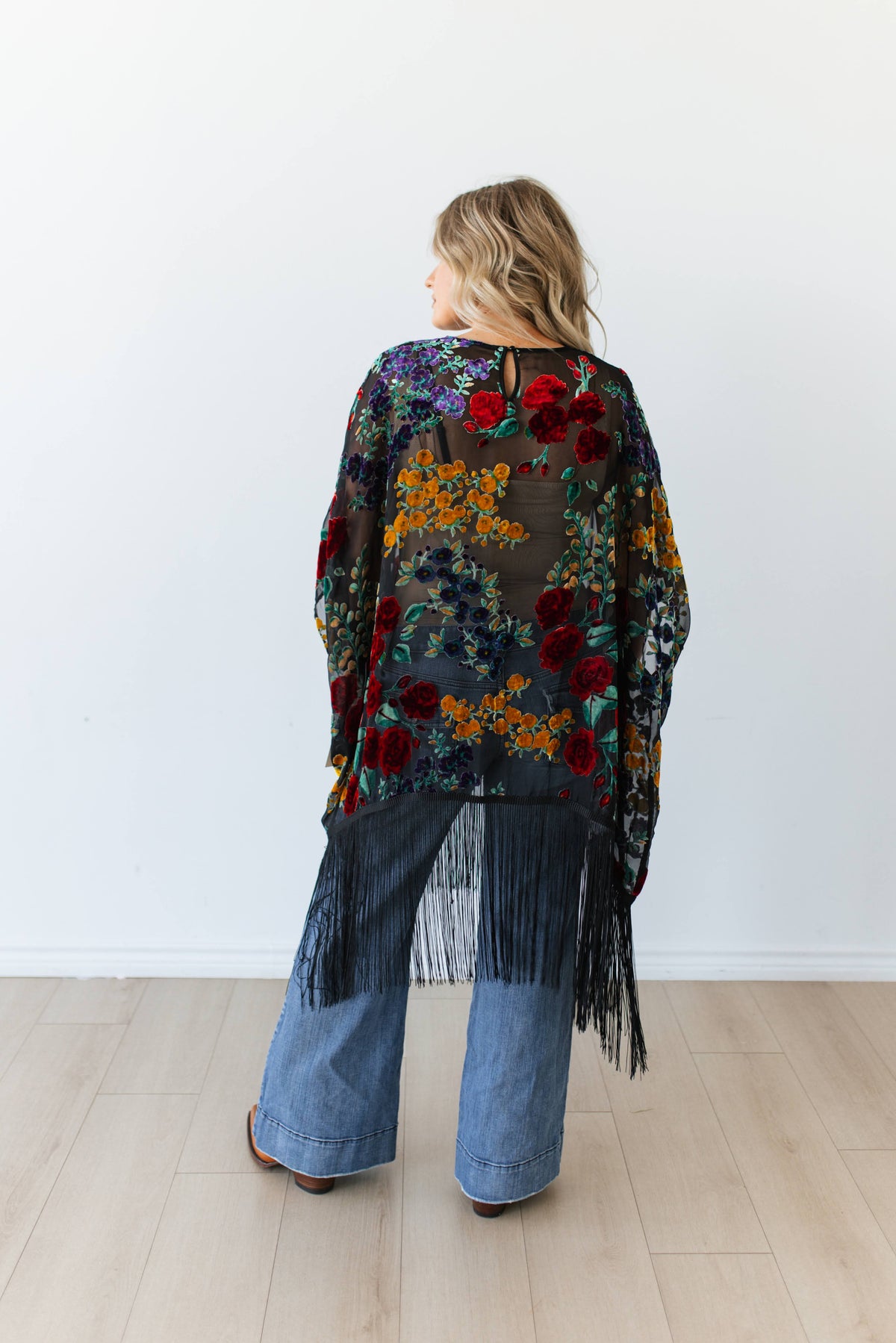 BLACK FLORAL PONCHO