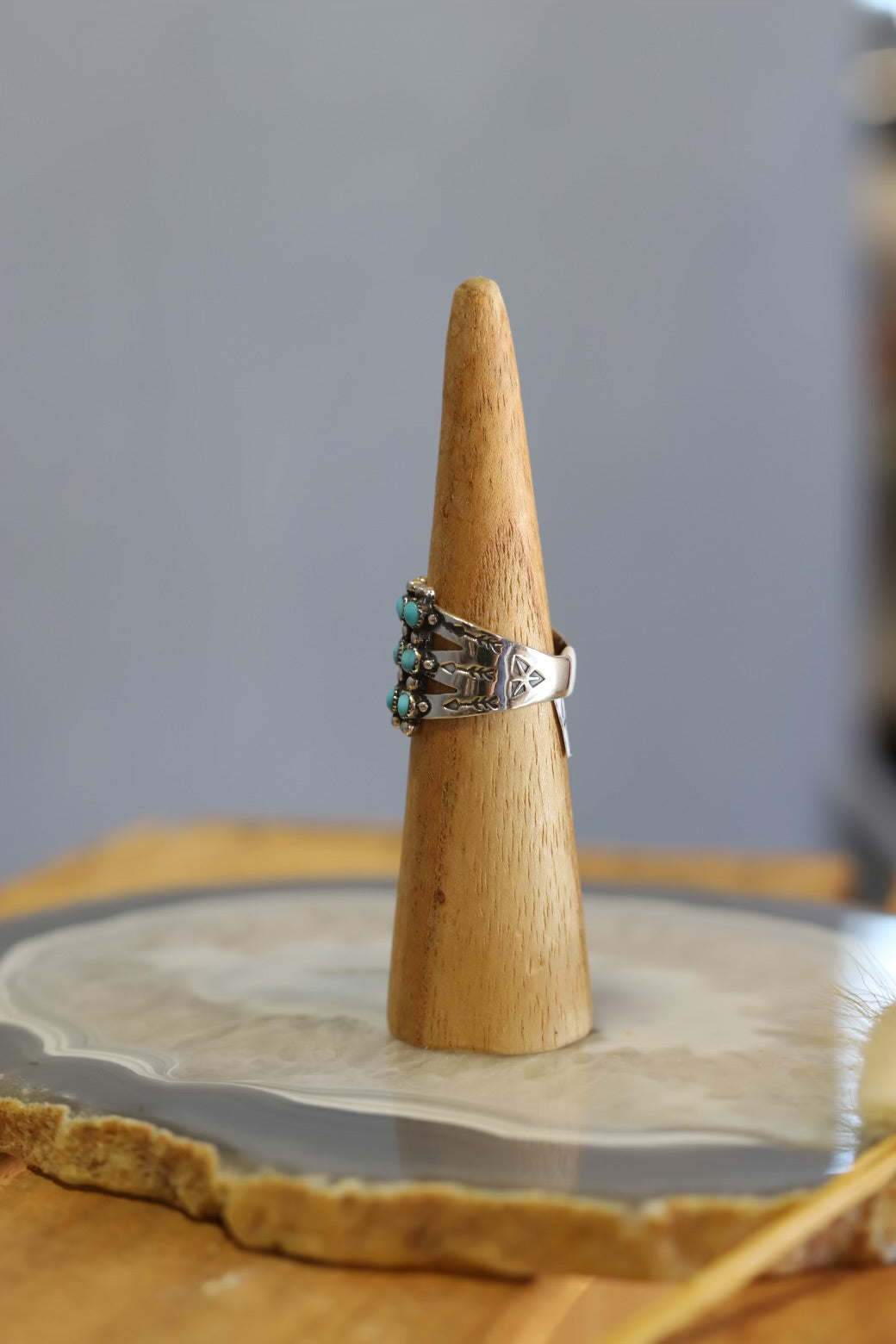 22428 SQUARE SILVER RING W/ TURQ AND ARROW DETAIL