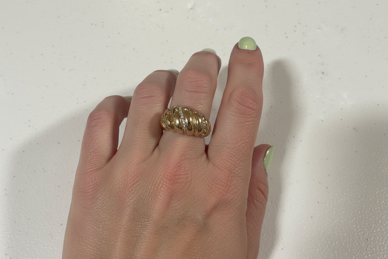 1710 H162 GOLD DOME HOOP