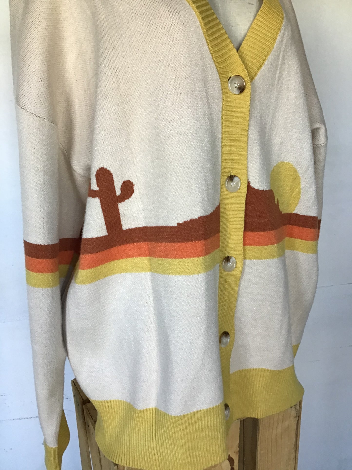 102319  CACTUS CARDI