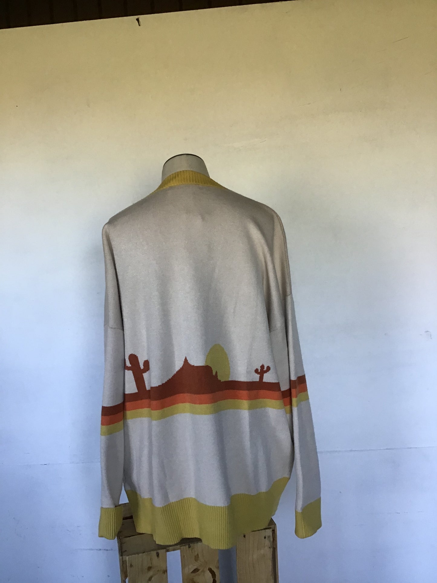 102319  CACTUS CARDI