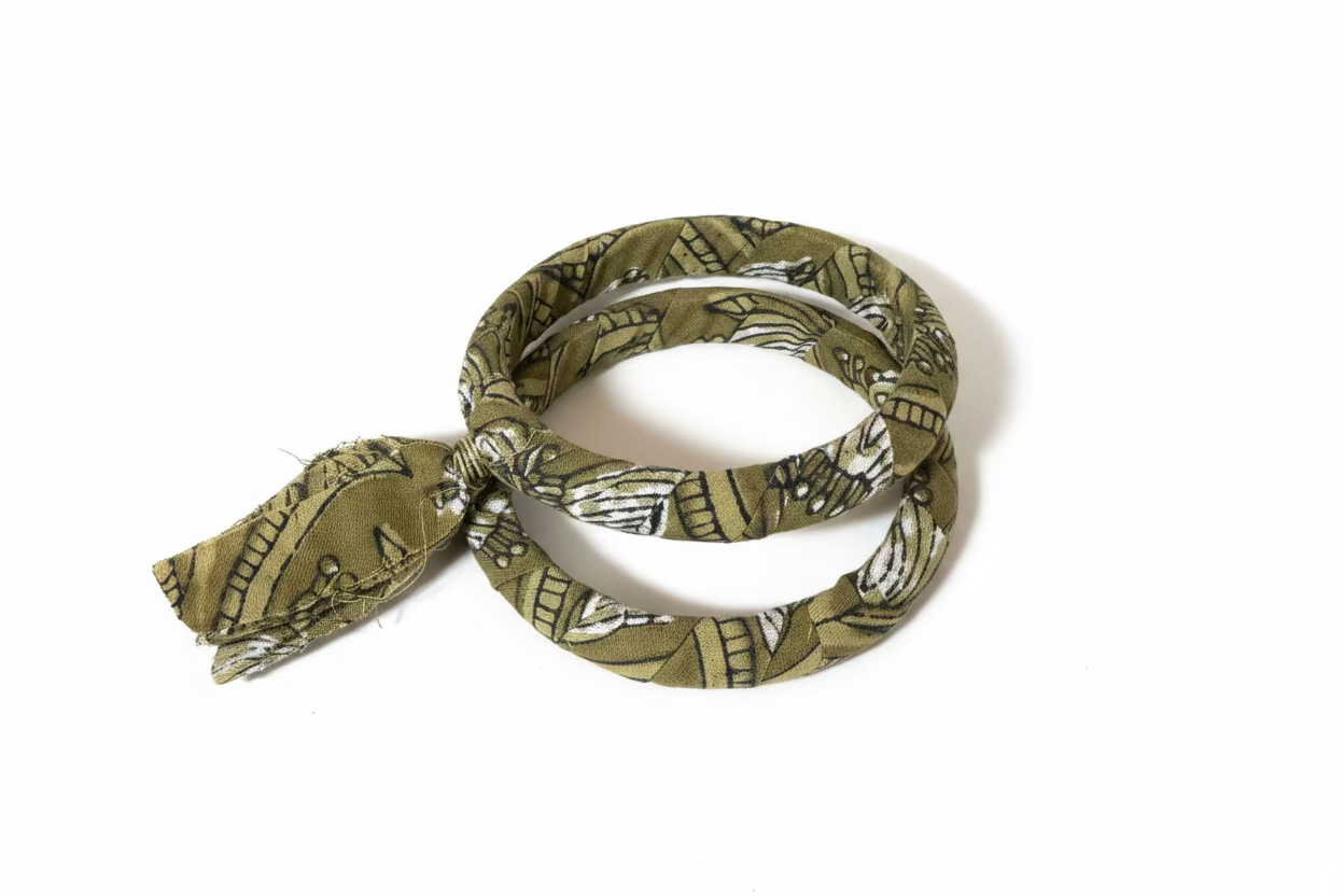 OLIVE FABRIC DOUBLE BANGLE BRACLET