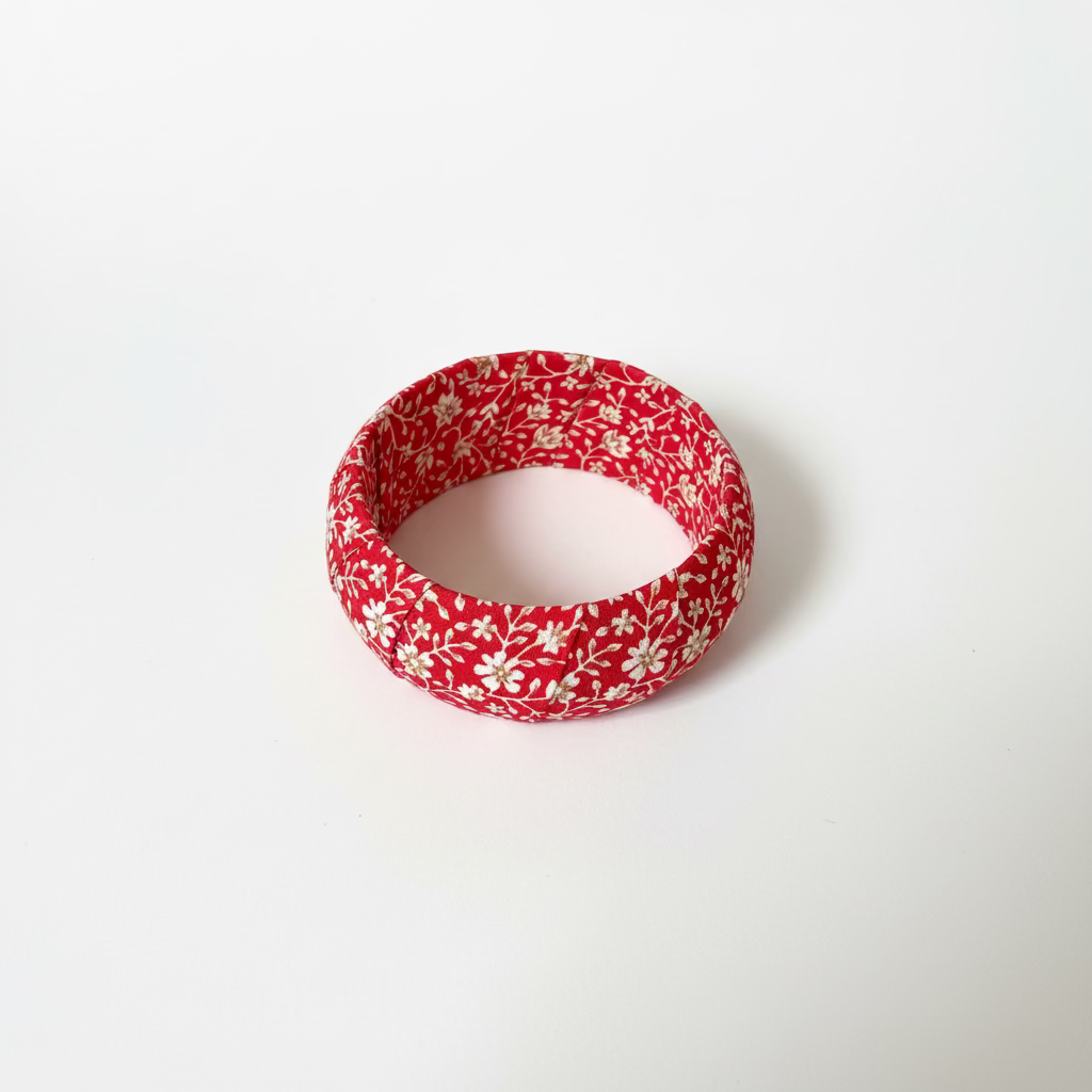 RED FABRIC BANGLE BRACLET