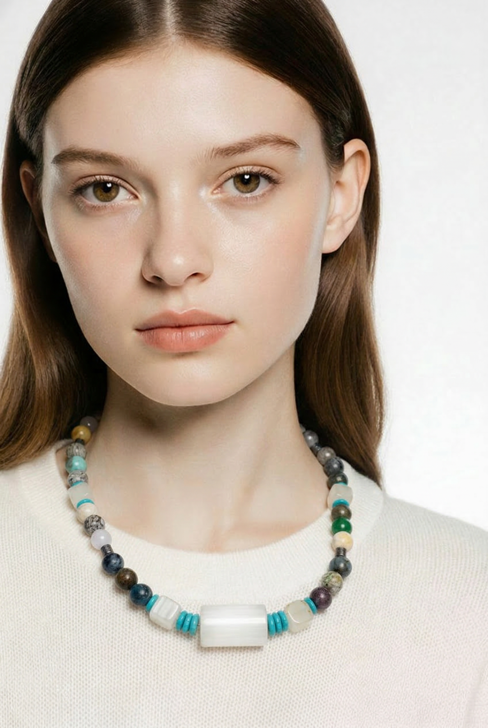 7255 NATURAL STONE BEAD NL WITH CENTER WHITE CYLINDER BEAD