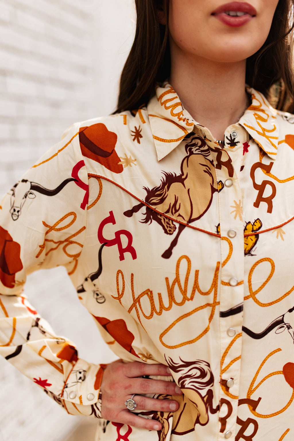 CREAM WESTERN BUTTON DOWN