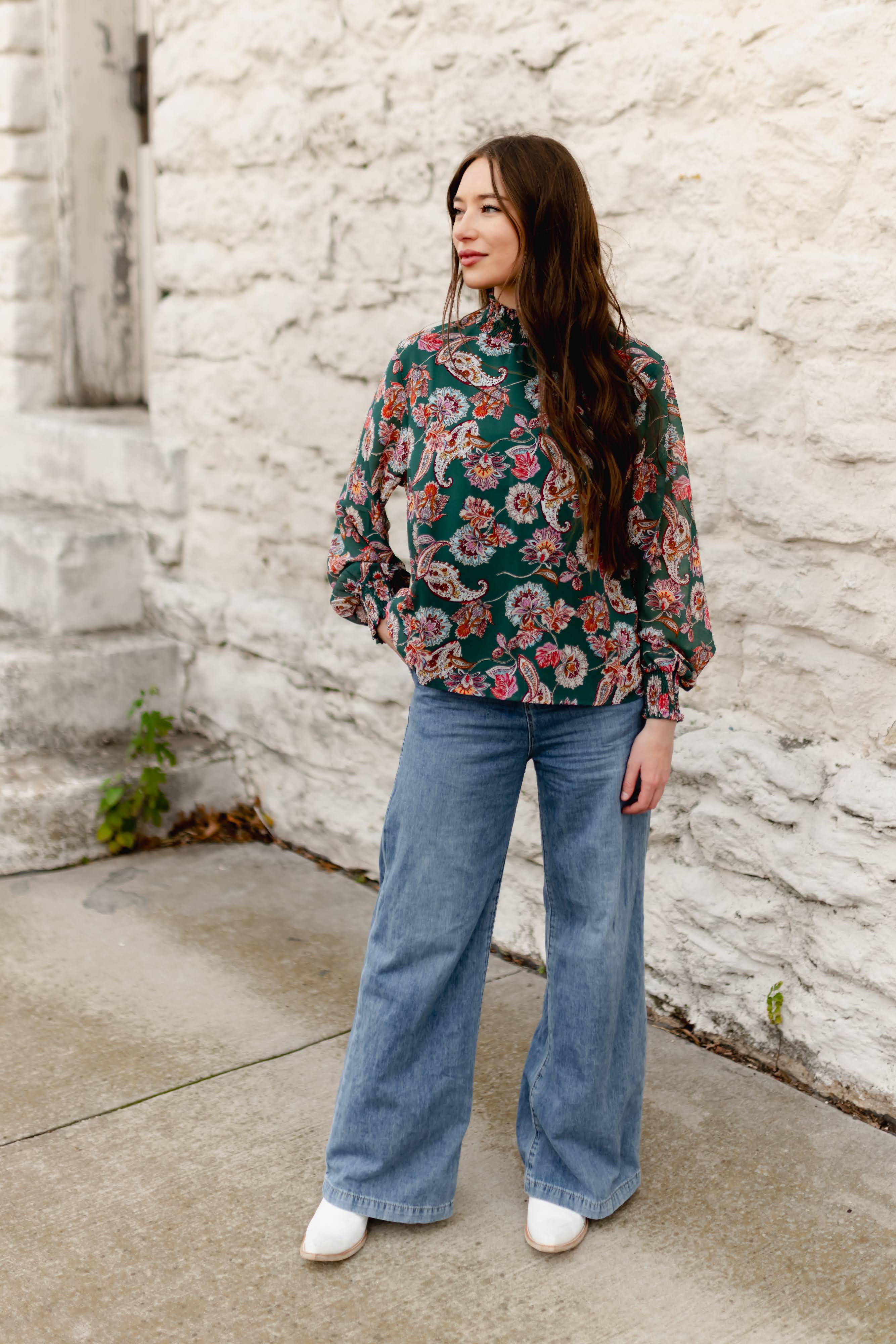 TH1900 S216 GREEN PAISLEY RUFFLE NECK TOP (1 Piece)