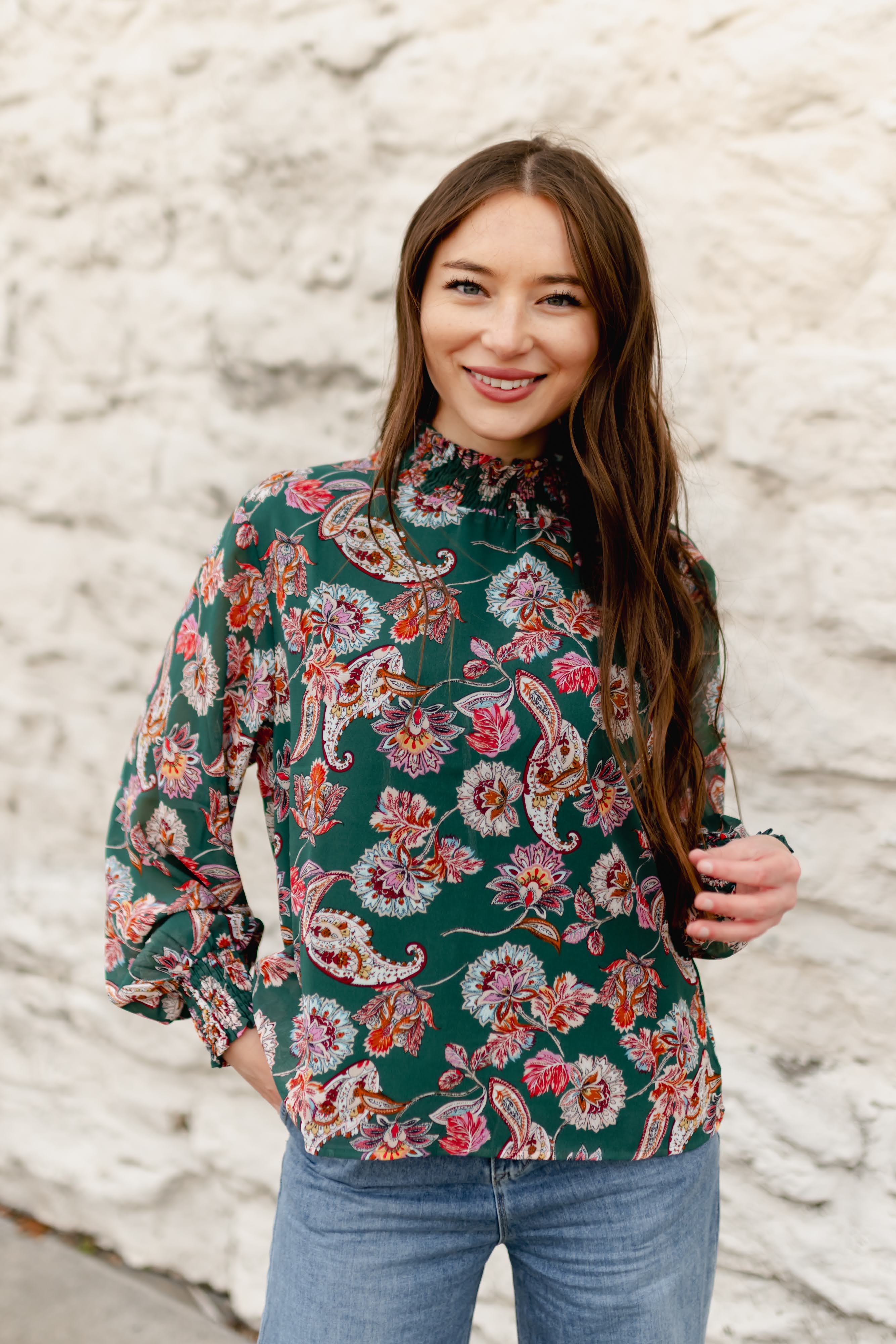TH1900 S216 GREEN PAISLEY RUFFLE NECK TOP (1 Piece)