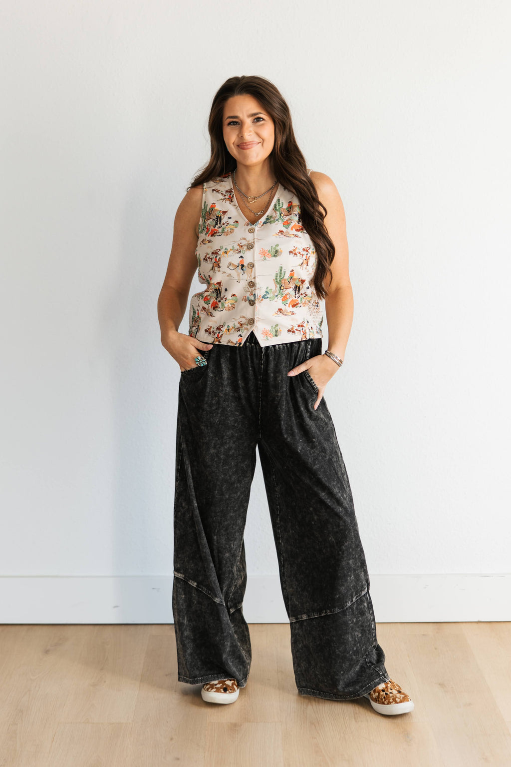 BLACK VINTAGE WASH PANTS