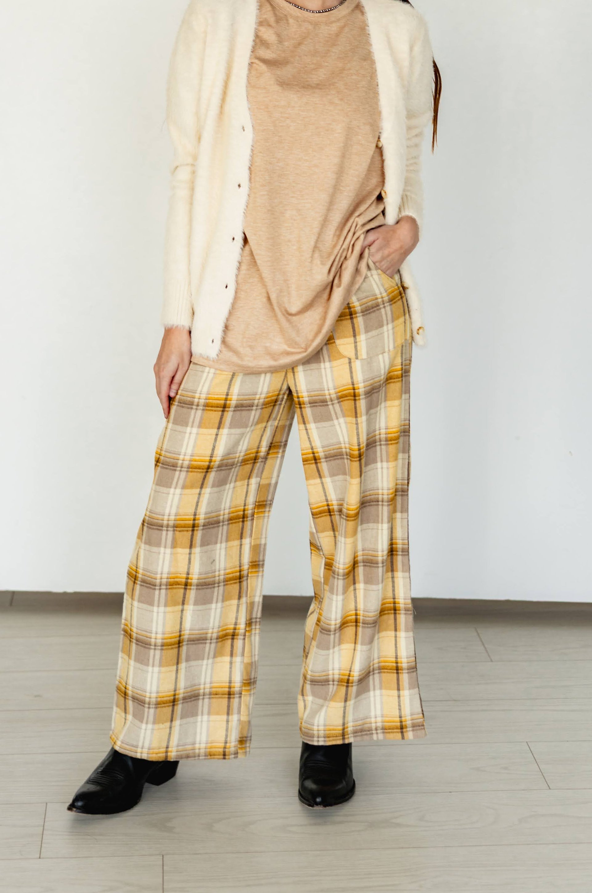 MUSTARD PLAID PANT