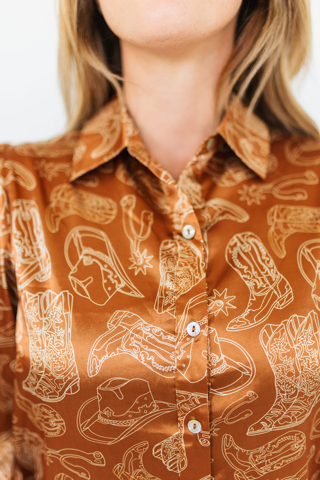 WESTERN SKETCH SATIN BLOUSE