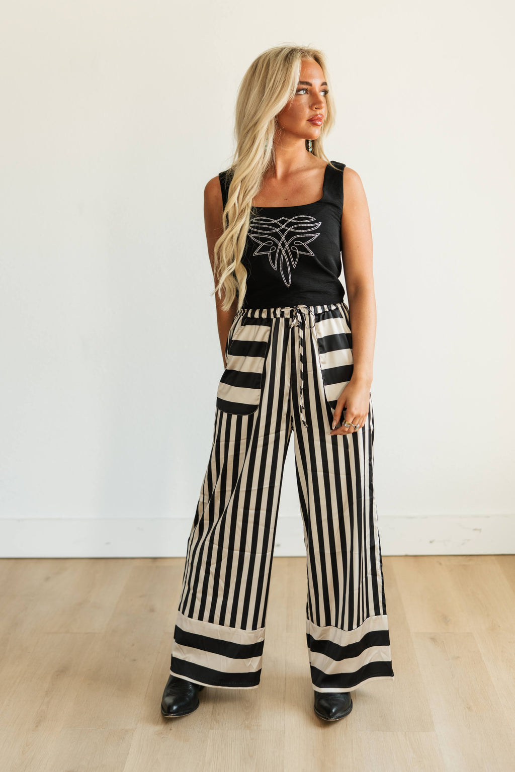 BLACK STRIPE WIDE LEG PANT