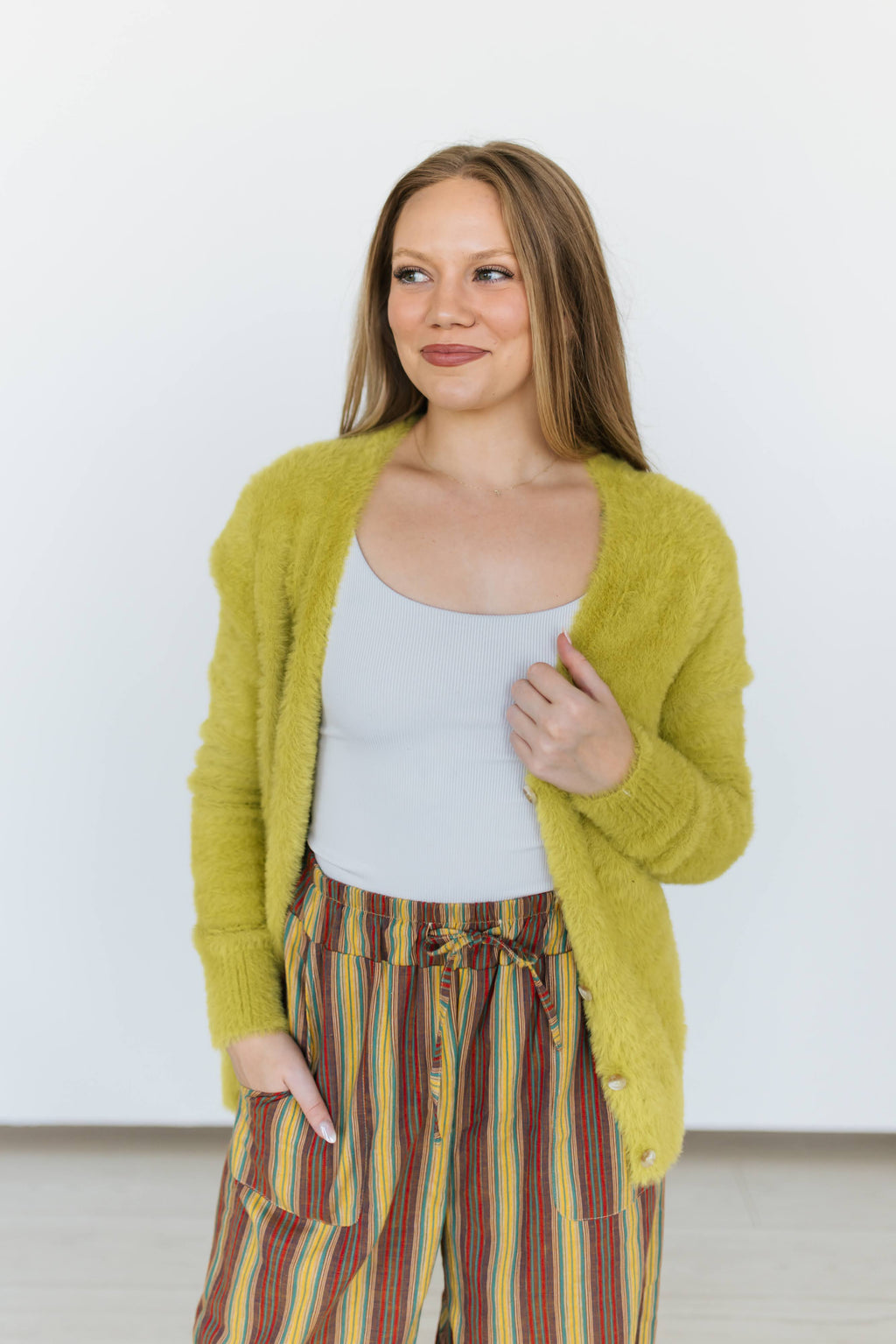 LIME LIGHT FUZZY CARDI