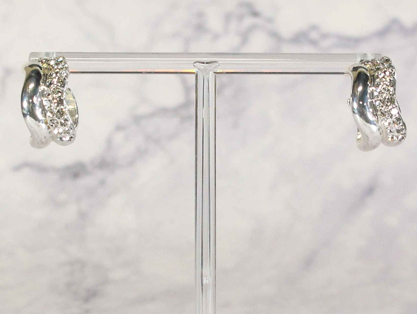 2395 Silver Crossover Crystal Huggie Earrings – Sleek Everyday Glam