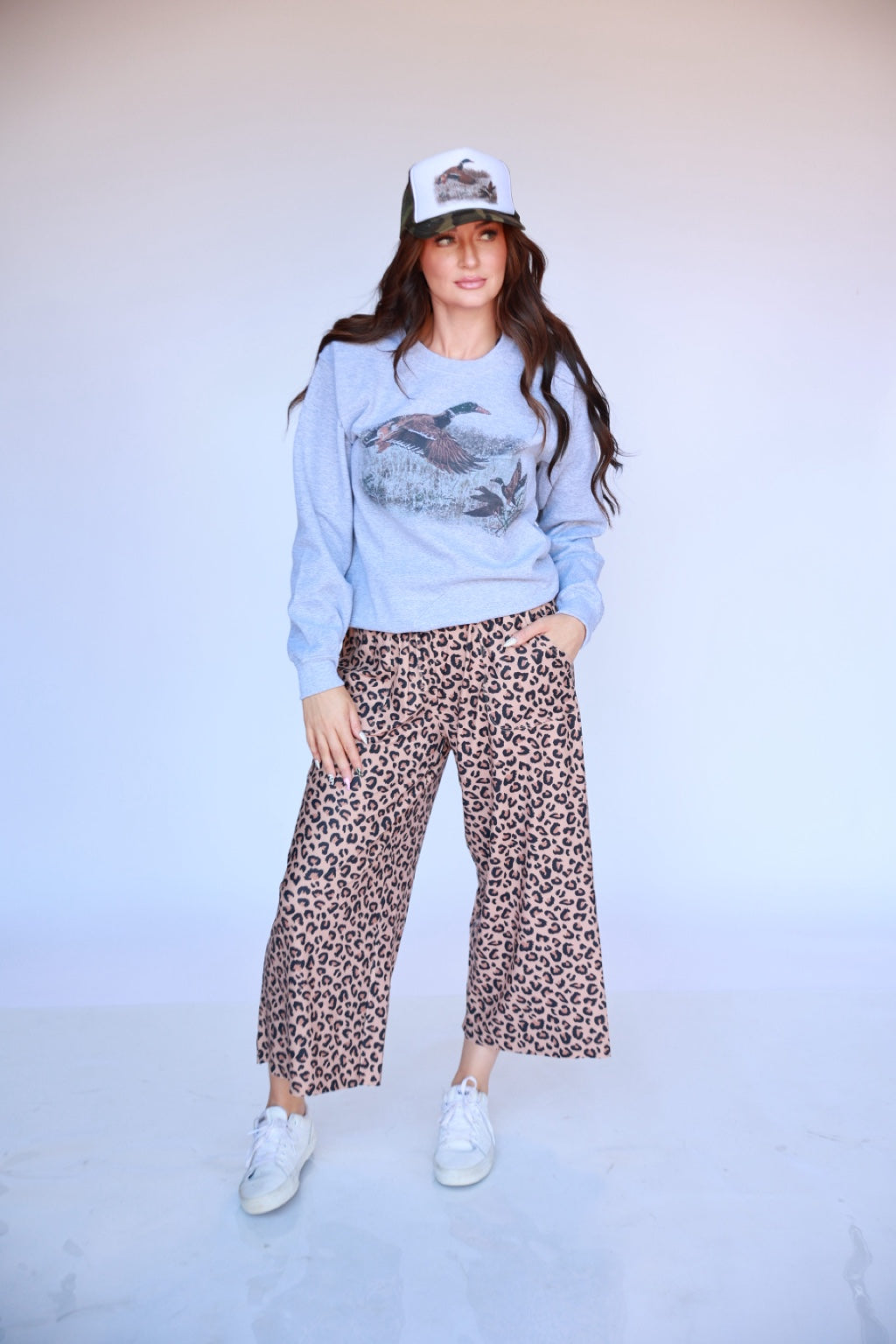 Mallard duck sweatshirt fullbody