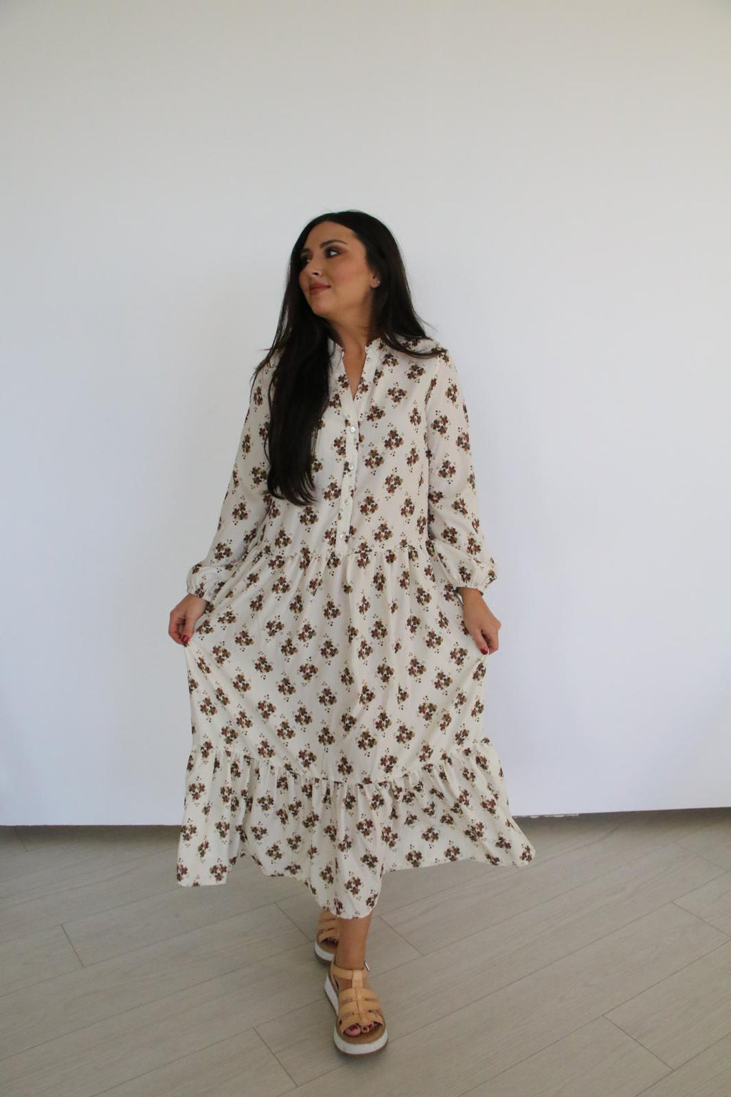 VINTAGE FLORAL DRESS