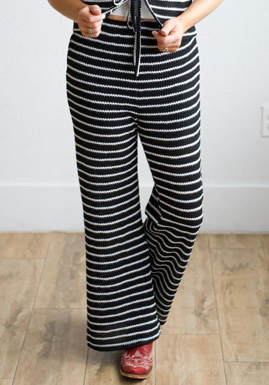 BLACK STRIPE TIE SET