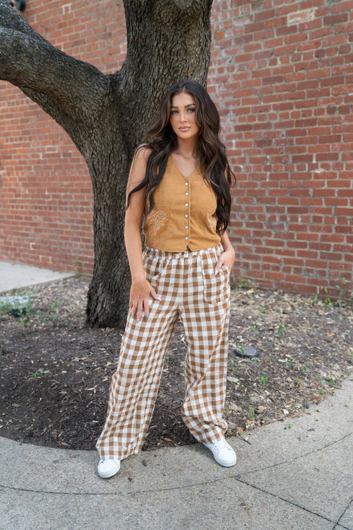 TH160 tan cord pearl snap vest 03 fullbody