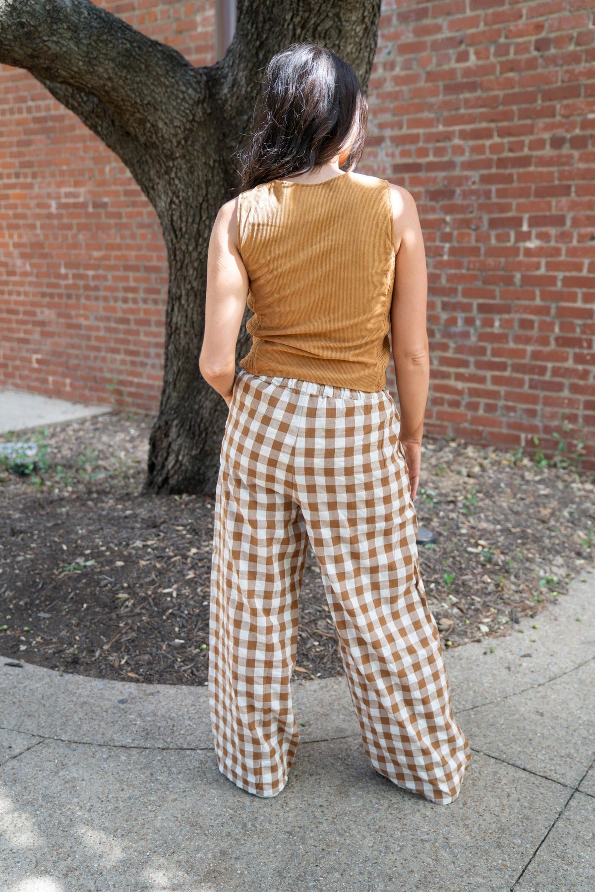 TH2109 brown gingham pant 09 FEATURE
