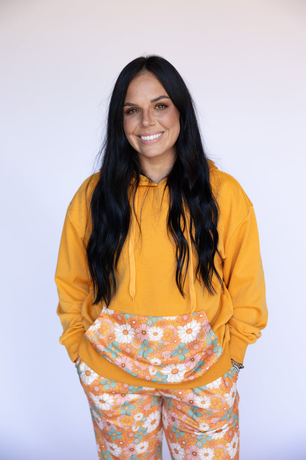 ORANGE RETRO DAISY HOODIE