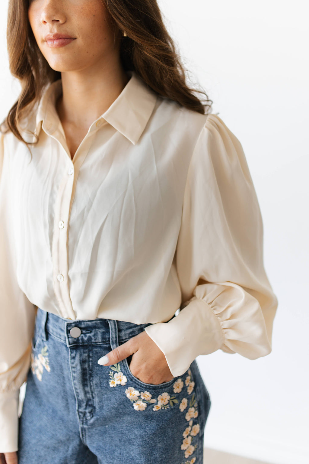 SOLID IVORY BLOUSE