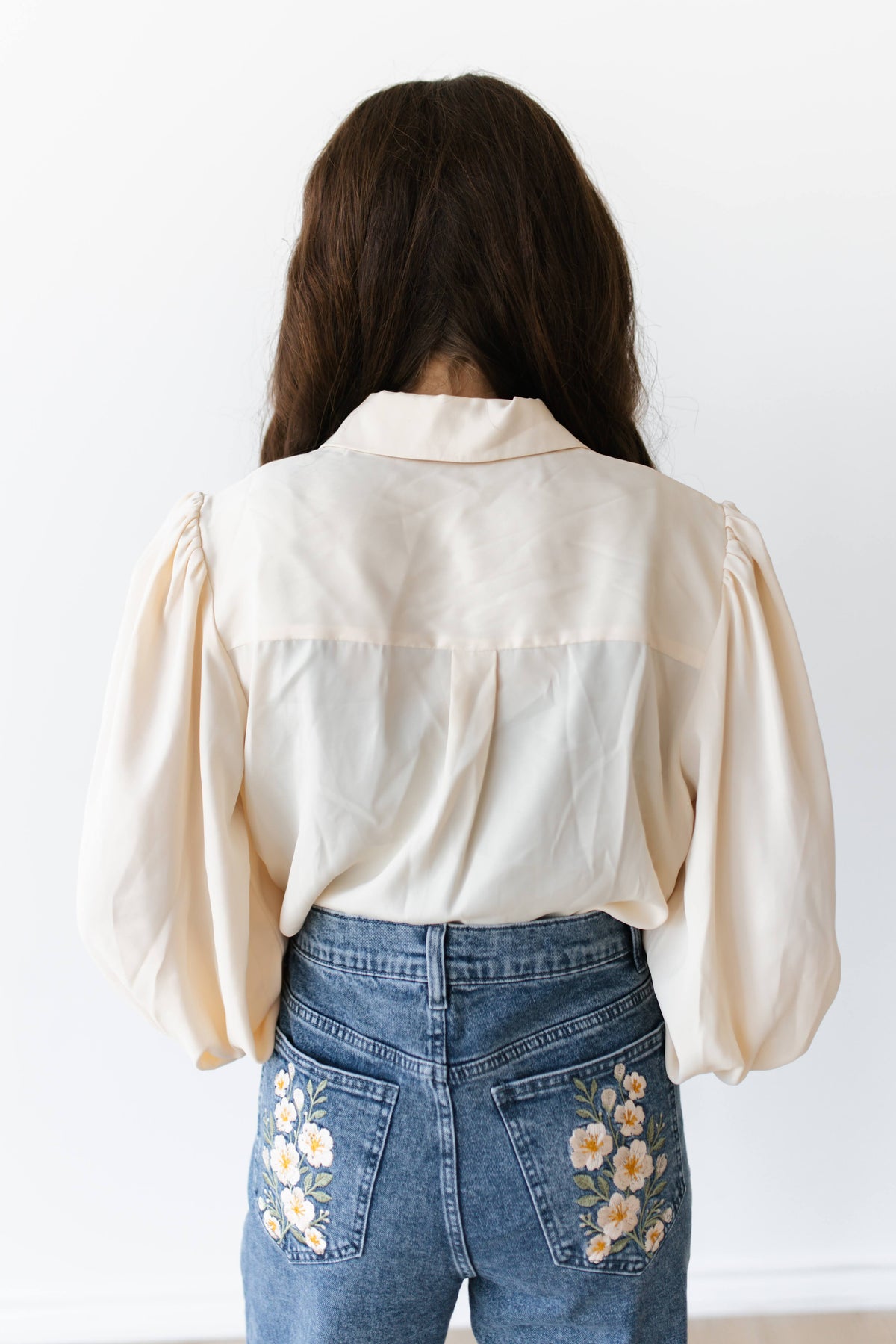 SOLID IVORY BLOUSE