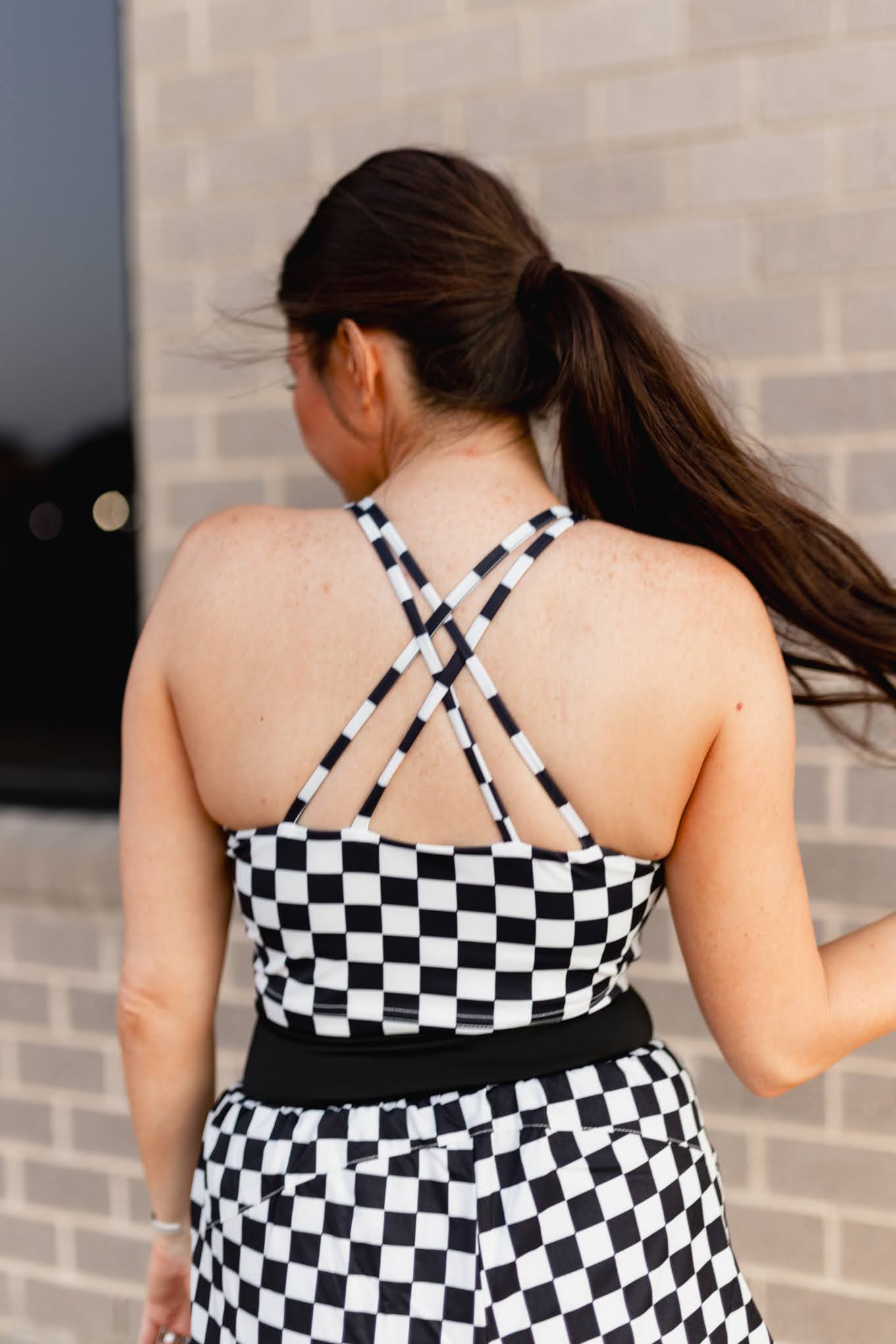 BLACK CHECK CRISSCROSS ACTIVE BRA