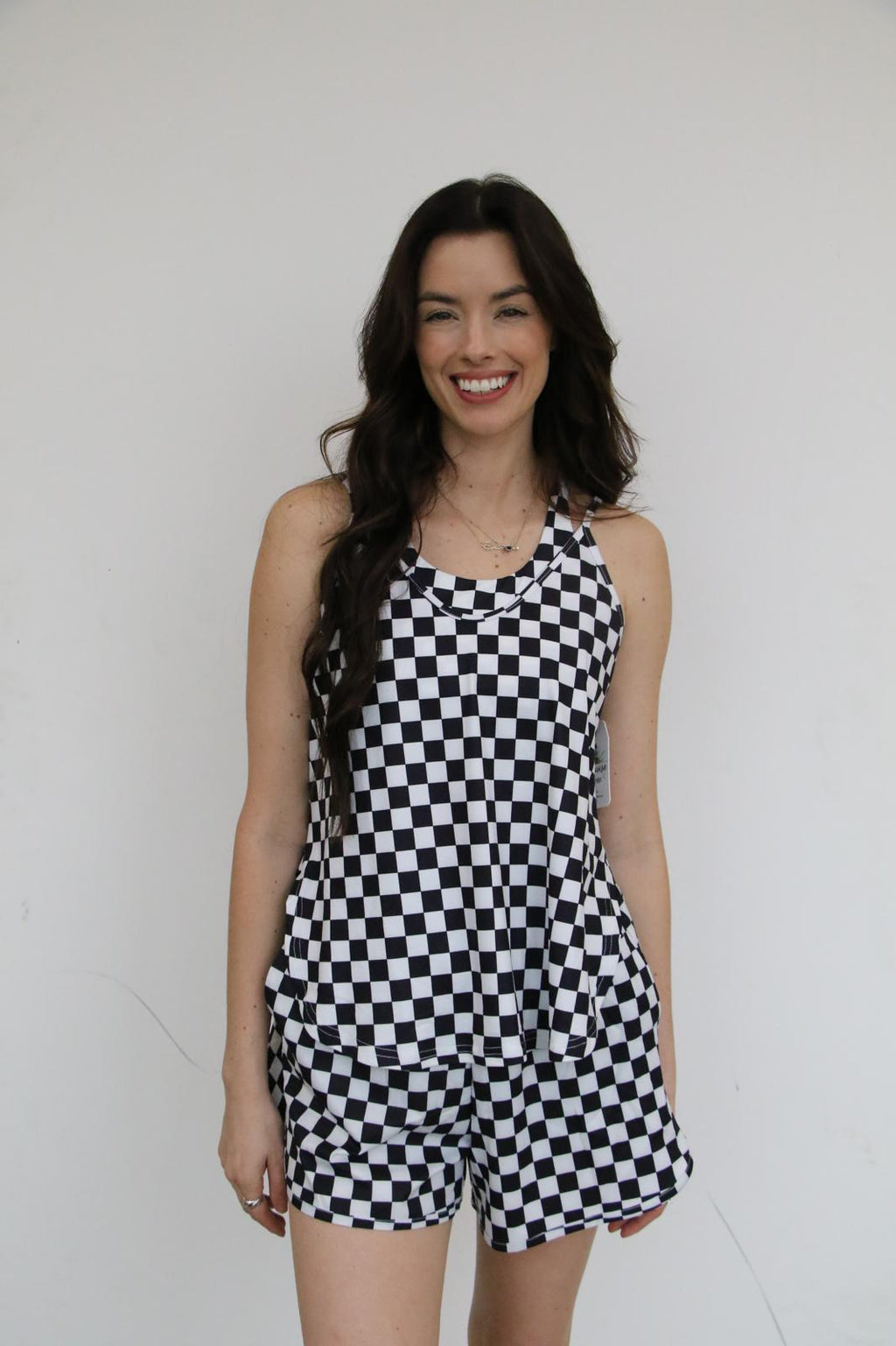 FLOWY CHECKER TANK