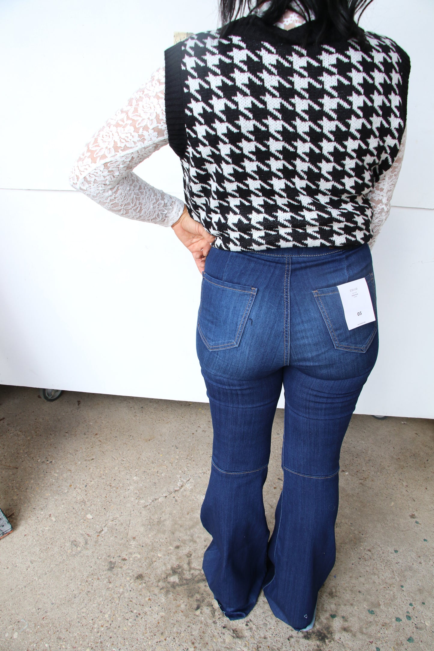 38660 HIGH RISE SUPER FLARE JEANS