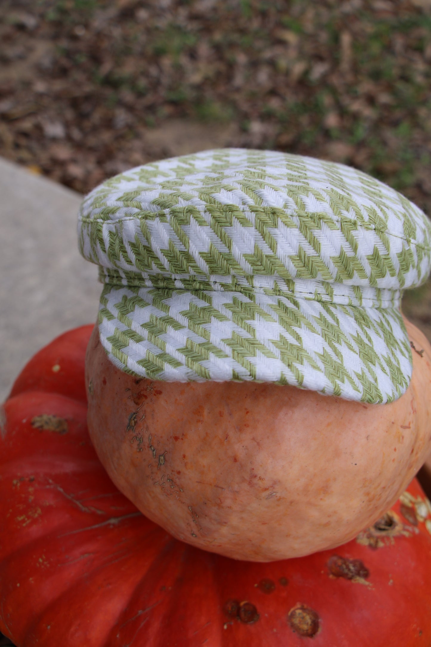 1182 SAGE HOUNDSTOOTH HAT
