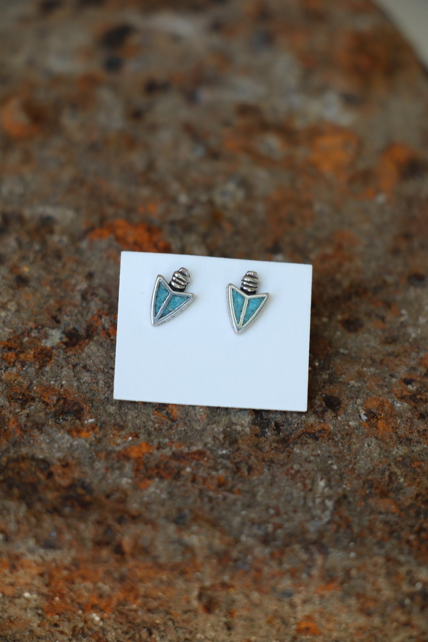 2138 INLAY ARROWHEAD  STUD EARRINGS