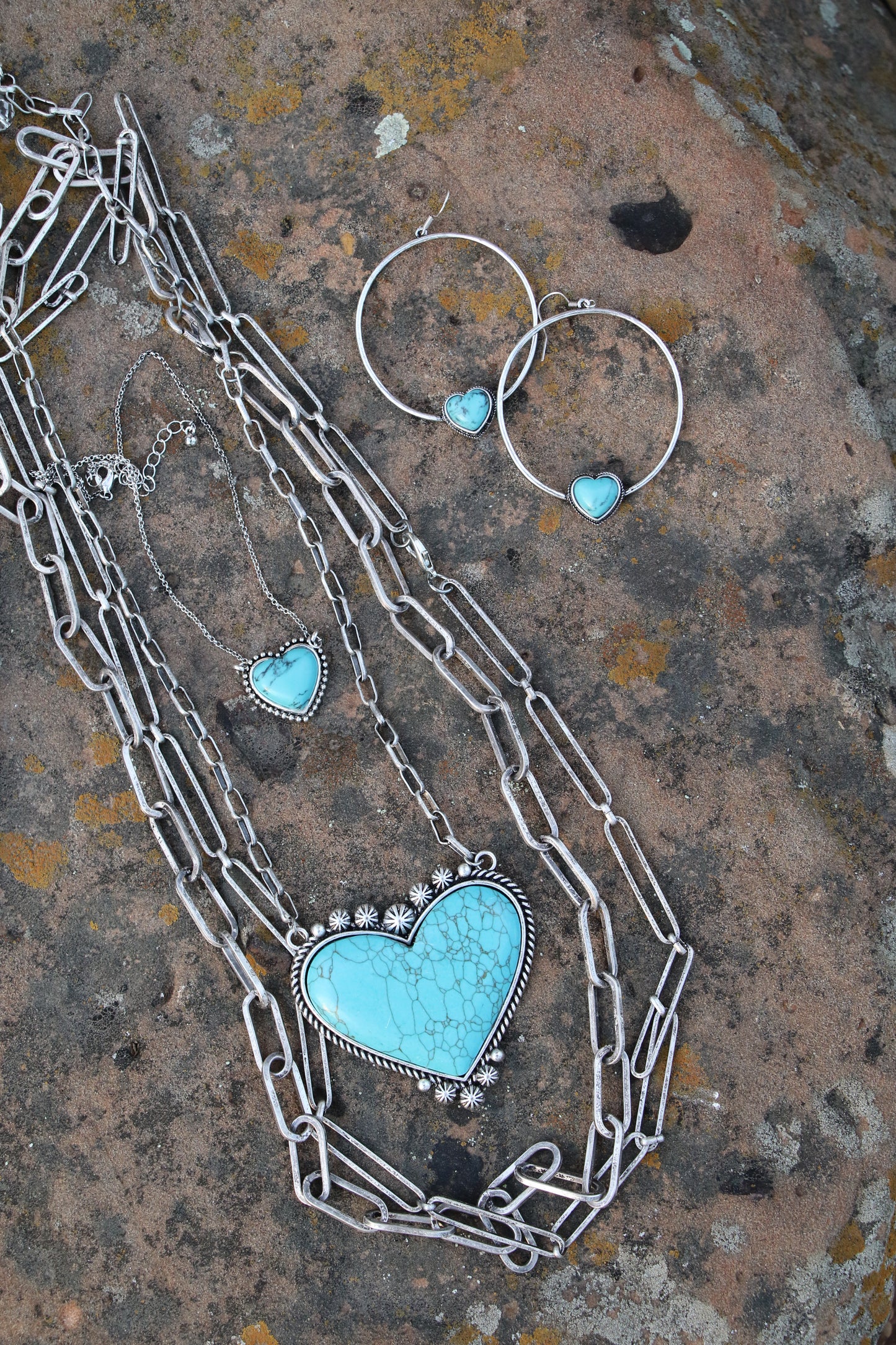 12310 BIG HEART TURQ ON CHAIN