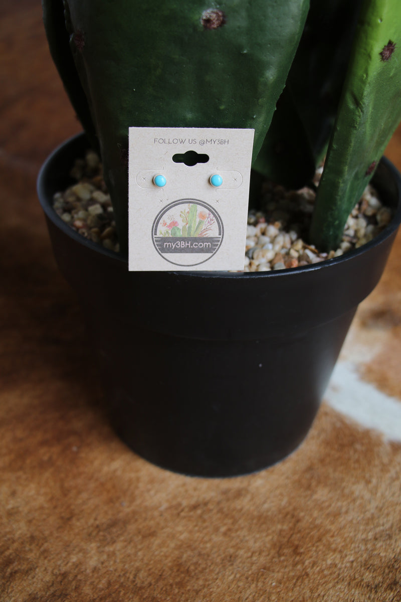 10616 STERLING SILVER TURQUOISE STUD EARRINGS