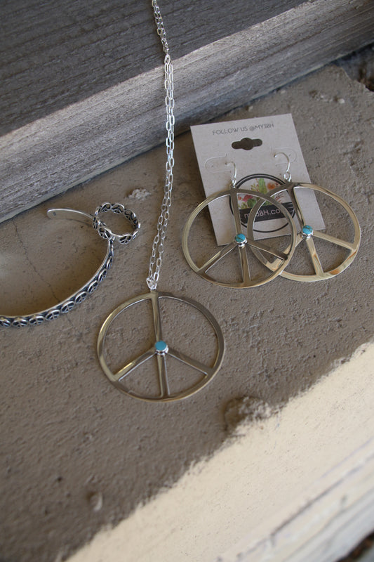 1239 -TQ SILVER PEACE EARRINGS
