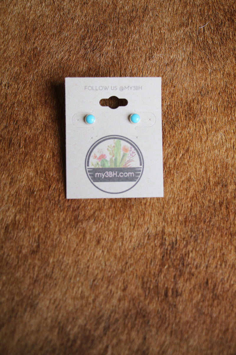 10616 STERLING SILVER TURQUOISE STUD EARRINGS