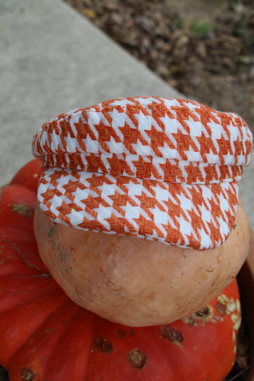 1182 ORANGE HOUNDSTOOTH HAT