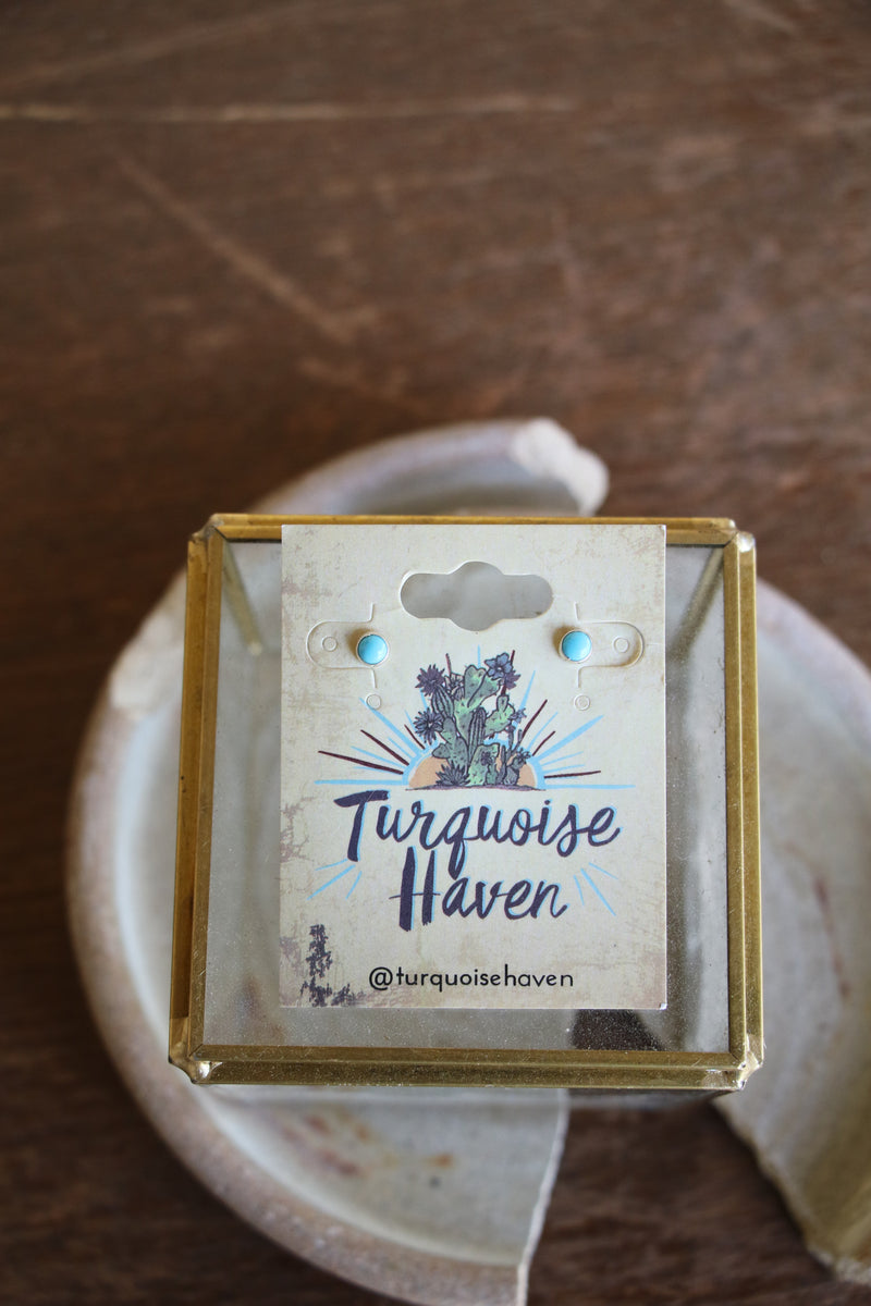 10616 STERLING SILVER TURQUOISE STUD EARRINGS
